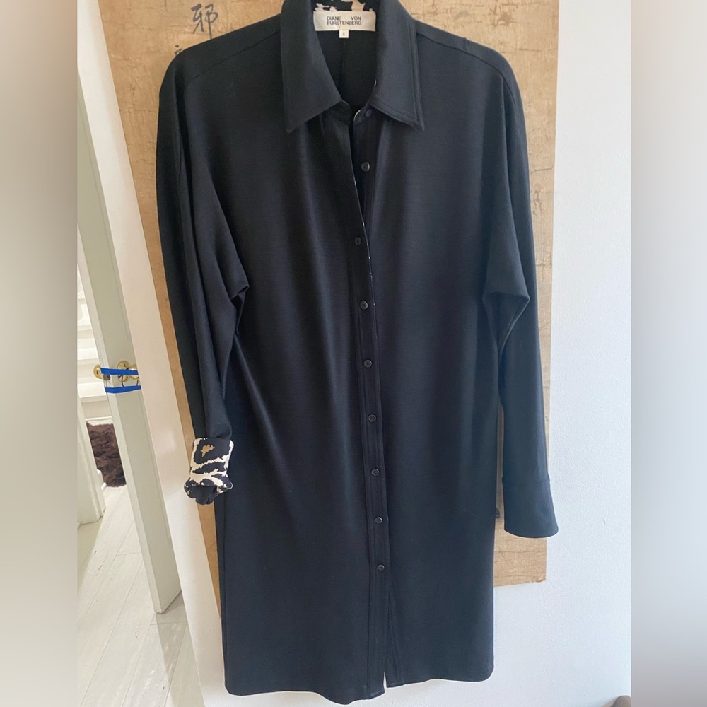 Black button front with cheetah detail dress
